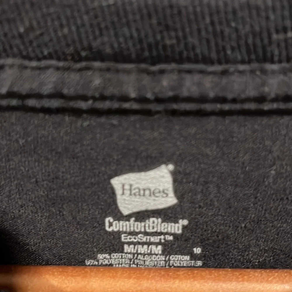 Earth T-shirt - Picture 3 of 3